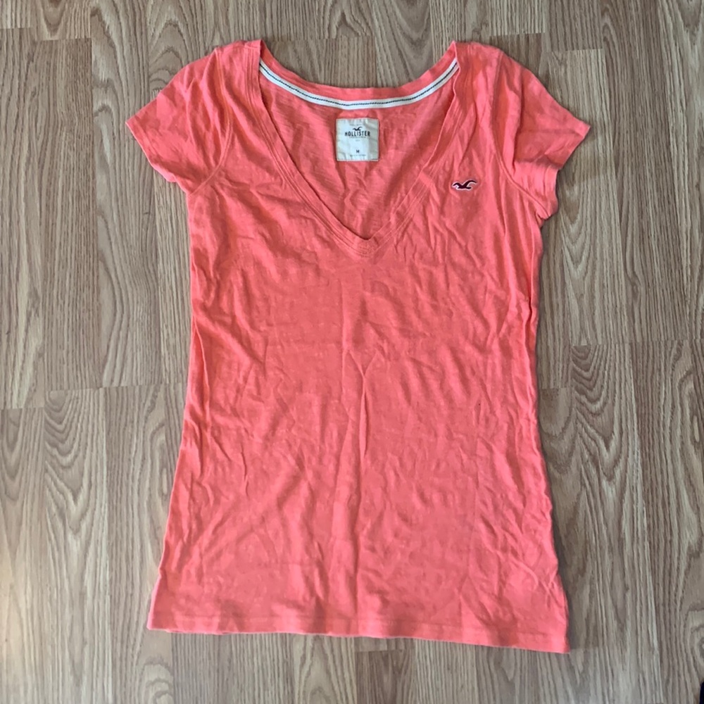 Short sleeve Hollister shirt. Size M